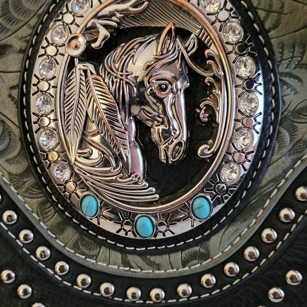 Black Purse - Picture 3 of 10